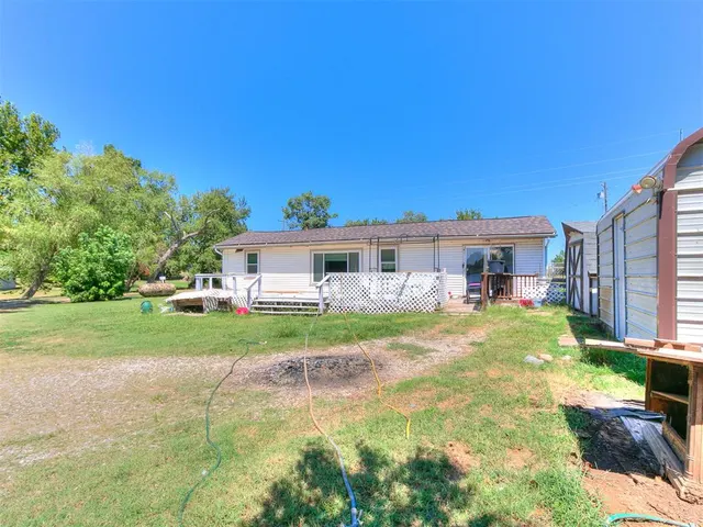 Photo 7 — 2160 Thunder Drive, Crescent, OK 73028