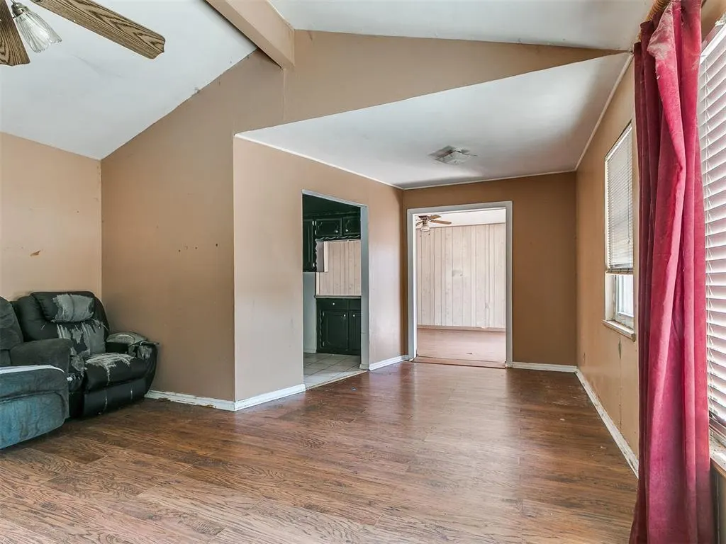 Photo 13 — 2160 Thunder Drive, Crescent, OK 73028
