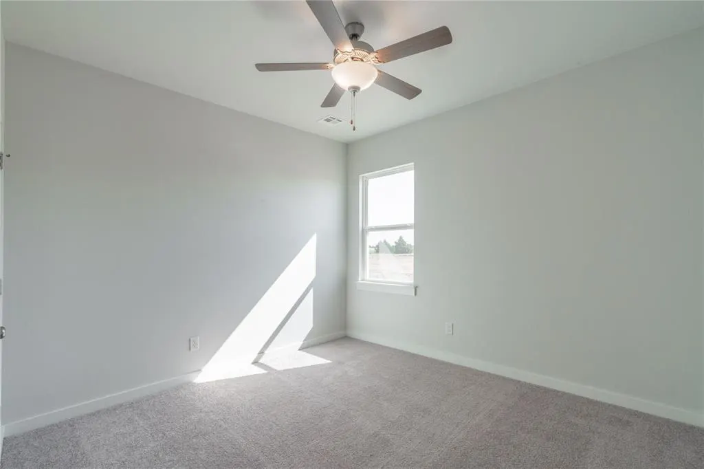 Photo 18 — 5130 Grassland Drive, Guthrie, OK 73044
