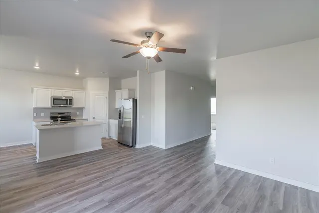 Photo 3 — 5130 Grassland Drive, Guthrie, OK 73044