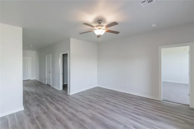 Photo 5 — 5130 Grassland Drive, Guthrie, OK 73044