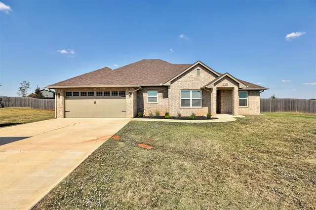 Front exterior — 2332 County Road 1335, Blanchard, OK 73010