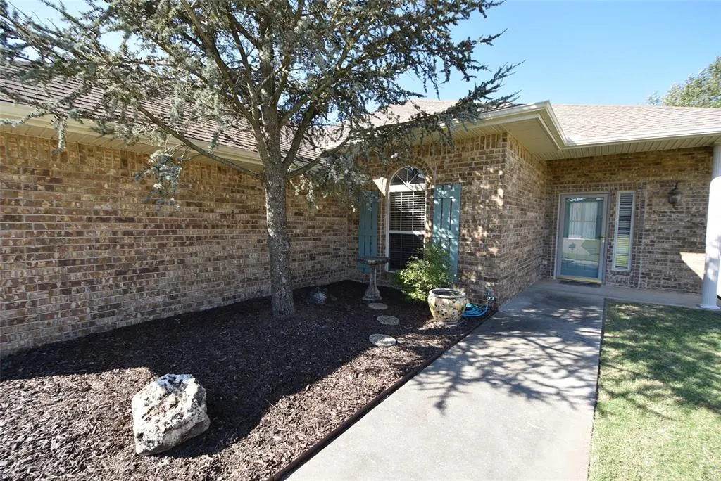 Photo 4 — 2616 Greenbriar Place, Seminole, OK 74868