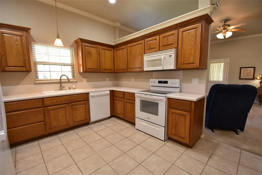 Photo 16 — 2616 Greenbriar Place, Seminole, OK 74868
