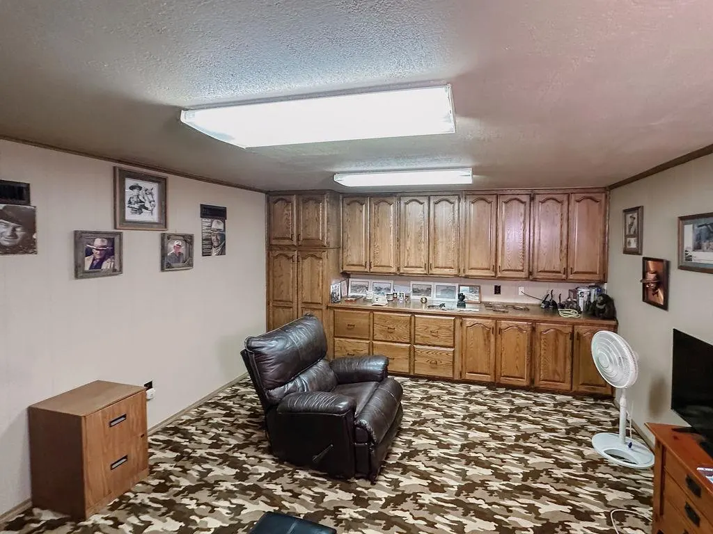Photo 29 — 625 N Max Street, Hinton, OK 73047