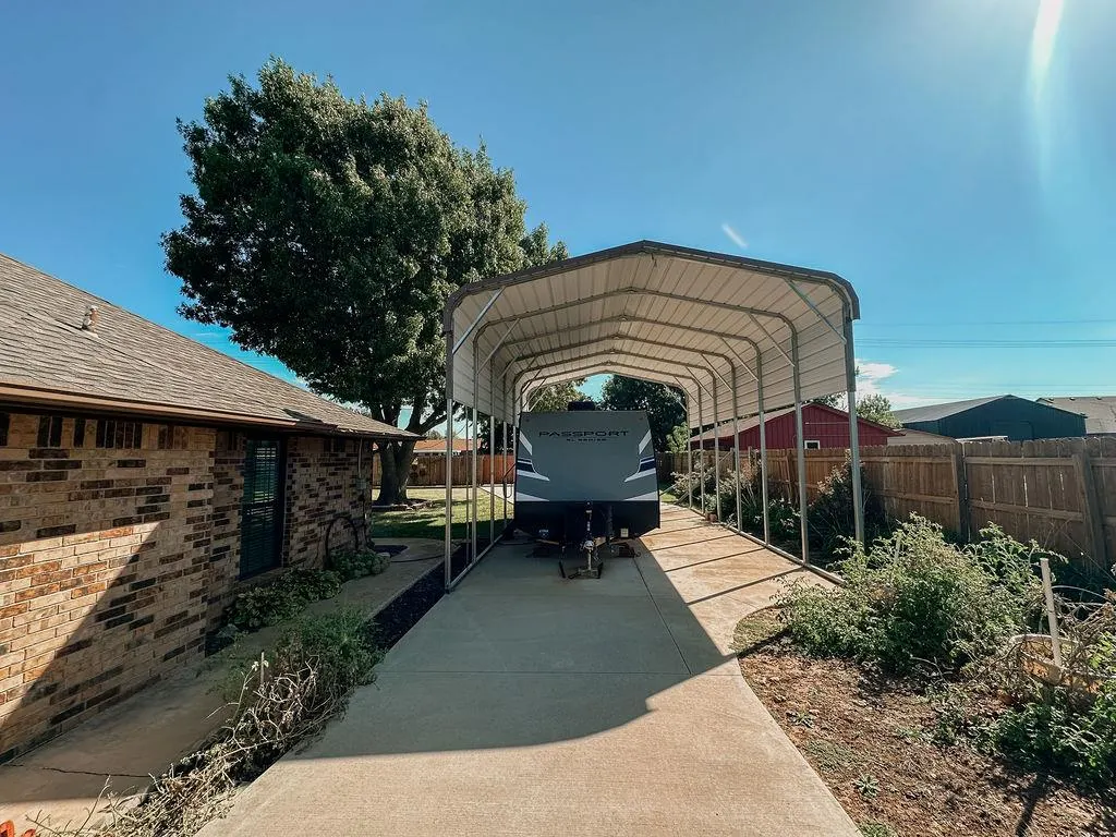 Photo 36 — 625 N Max Street, Hinton, OK 73047