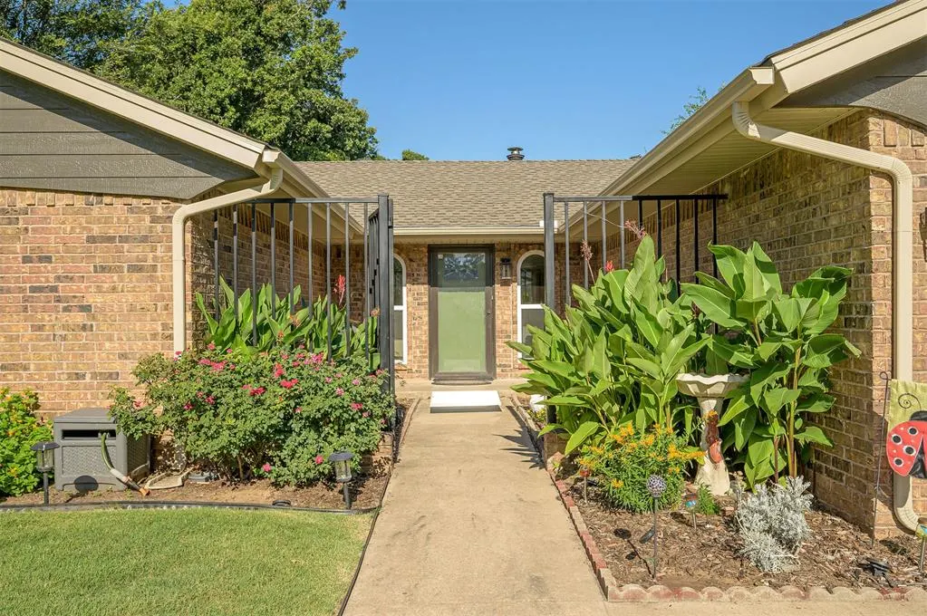 Photo 3 — 2901 Wheeler Court, Oklahoma City, OK 73127