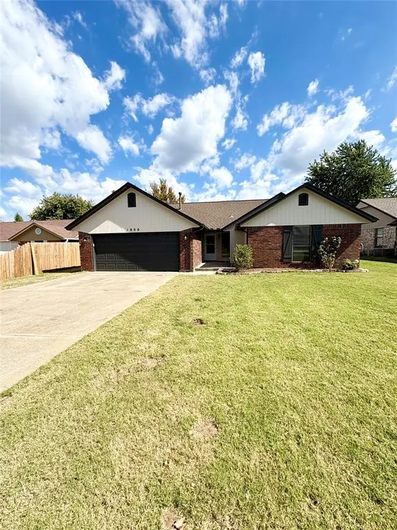 Photo 2 — 1800 Cimmaron Trail, Choctaw, OK 73020
