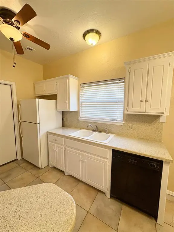 Photo 8 — 1800 Cimmaron Trail, Choctaw, OK 73020
