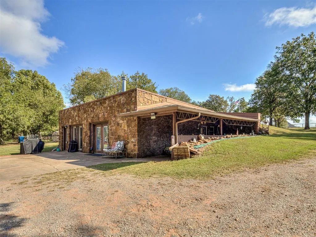Photo 9 — 1409 S HIGHWAY 76 Highway, Newcastle, OK 73065
