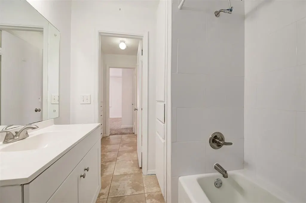 Photo 17 — 2131 Carlton Way, The Village, OK 73120