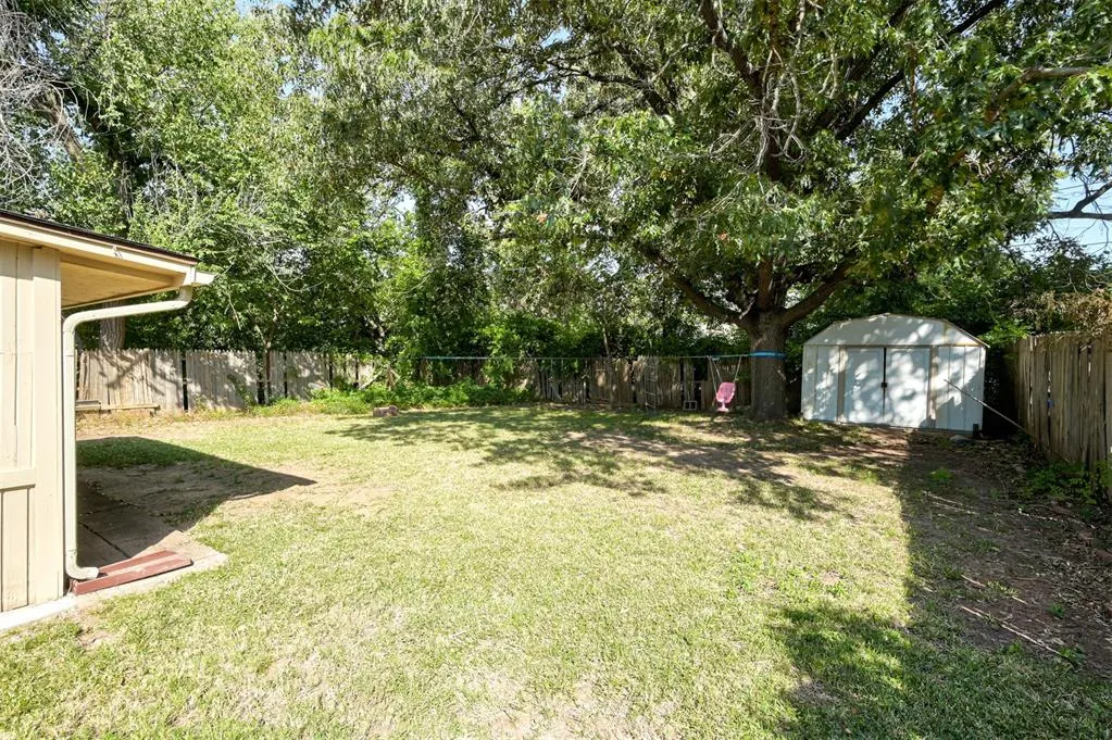 Photo 28 — 2131 Carlton Way, The Village, OK 73120