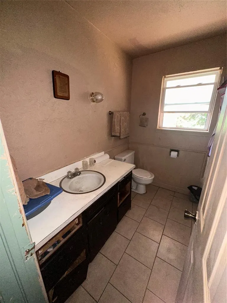 Photo 15 — 433 NW 87th Street, Oklahoma City, OK 73114