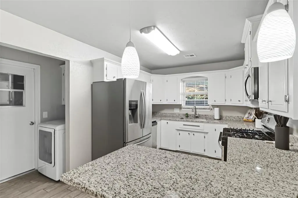 Photo 7 — 1033 SW 94th Street, Oklahoma City, OK 73139