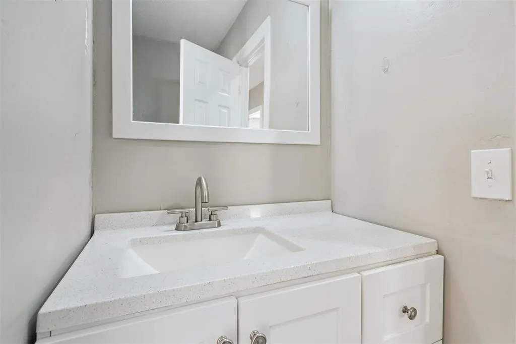 Photo 21 — 1905 Julie Drive, Moore, OK 73160