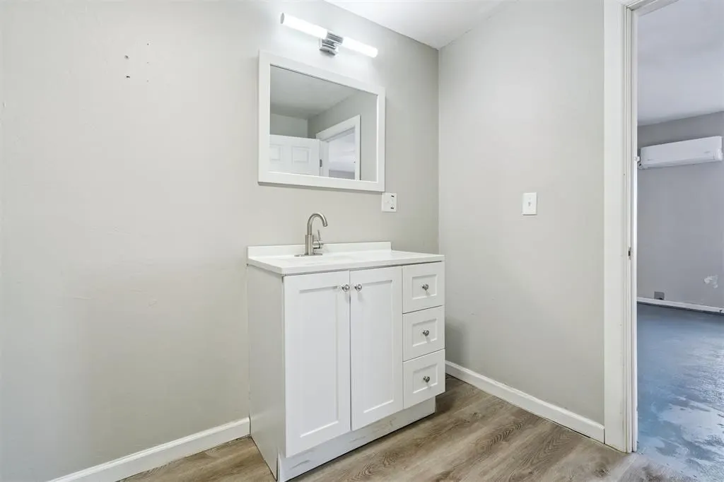 Photo 36 — 1905 Julie Drive, Moore, OK 73160