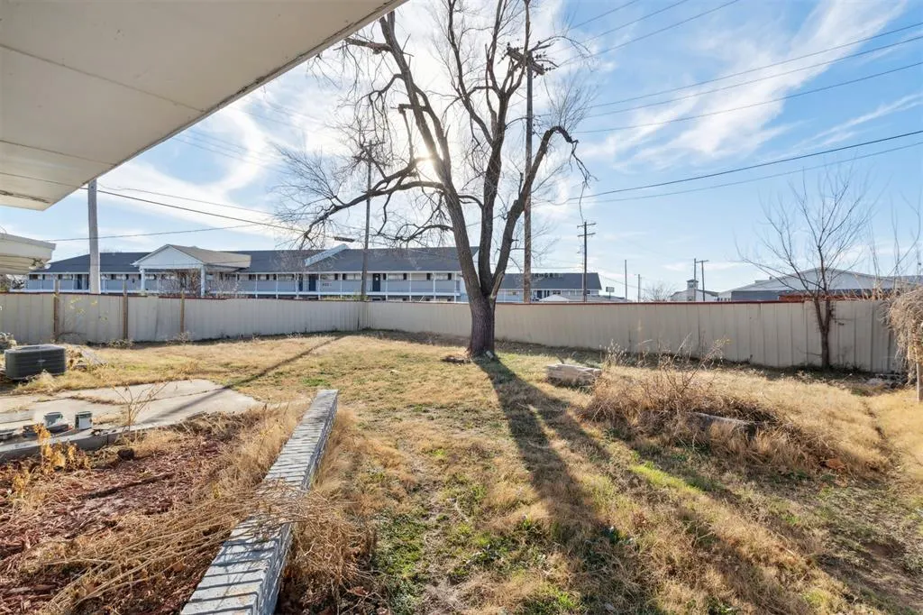 Photo 45 — 1905 Julie Drive, Moore, OK 73160