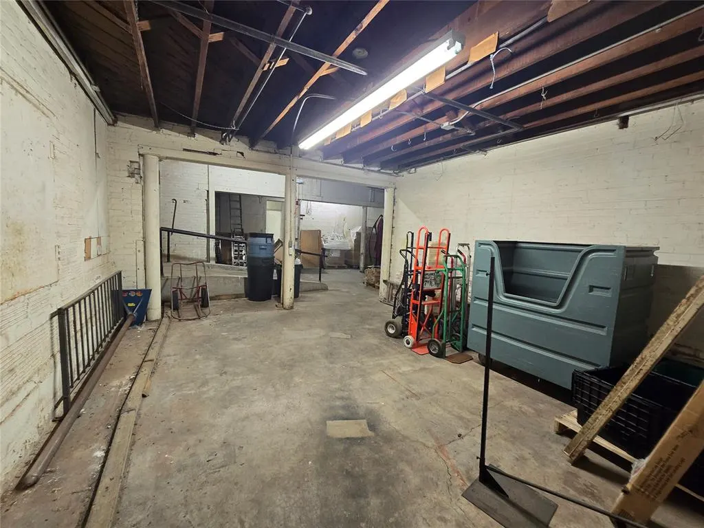 Photo 40 — 507 E Main Street, Shawnee, OK 74801