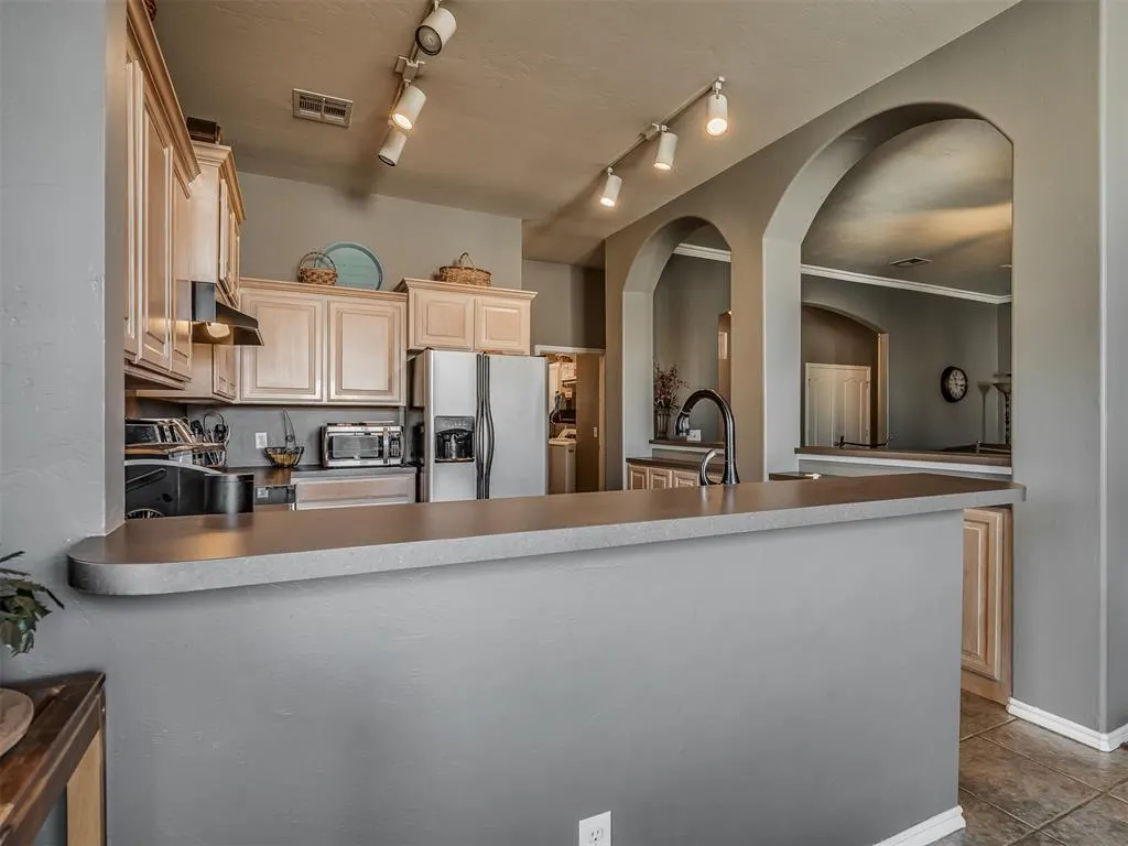 Photo 13 — 13801 S Robinson Avenue, Oklahoma City, OK 73170