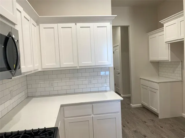 Photo 4 — 4700 Enclave Lane, Norman, OK 73072