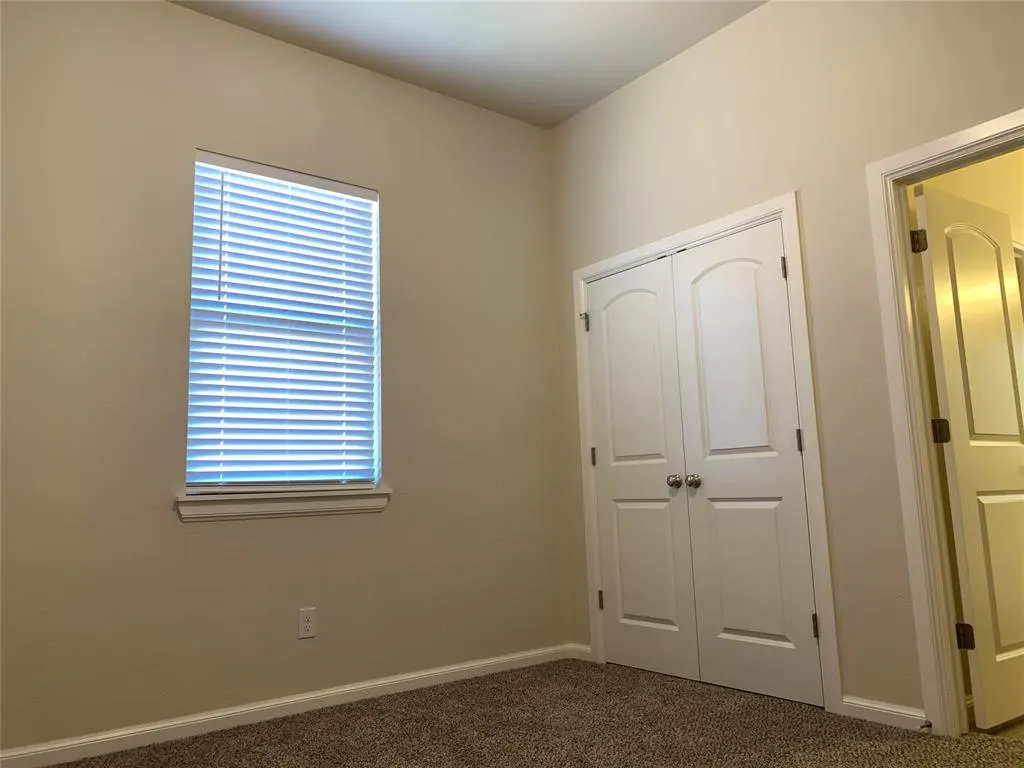 Photo 13 — 4700 Enclave Lane, Norman, OK 73072