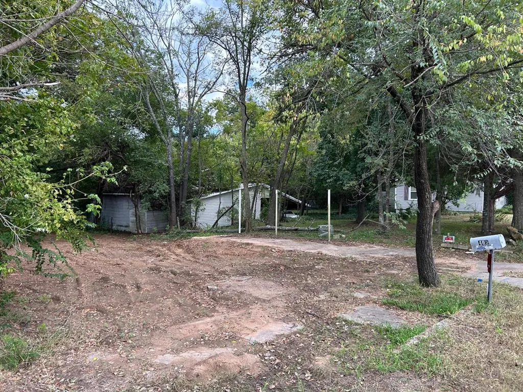 Front exterior — 405 S Minnesota Avenue, Shawnee, OK 74801
