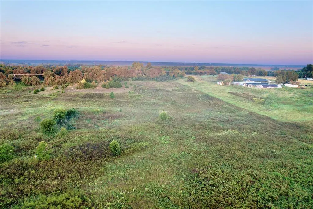 Photo 13 — 004 N Peebly Road, Harrah, OK 73045