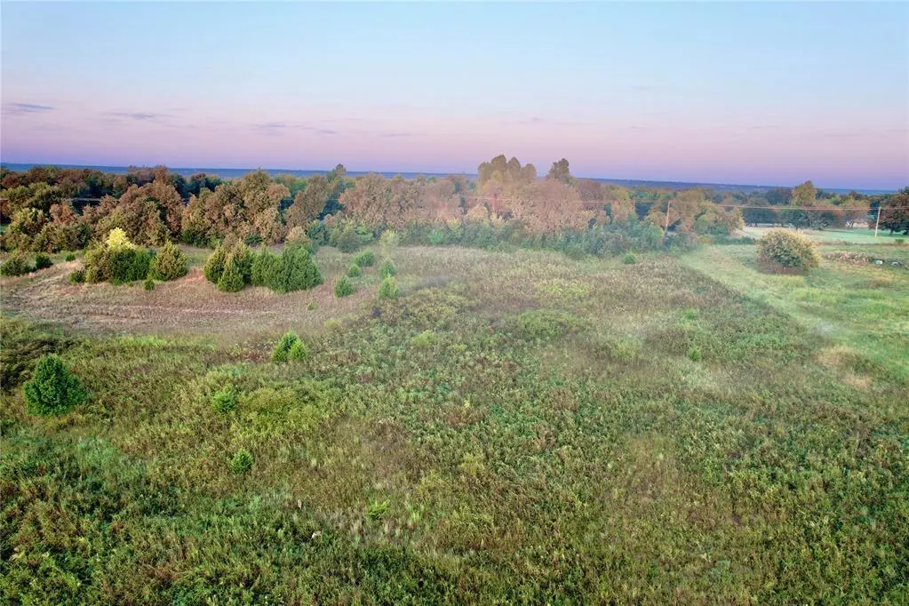 Photo 14 — 004 N Peebly Road, Harrah, OK 73045