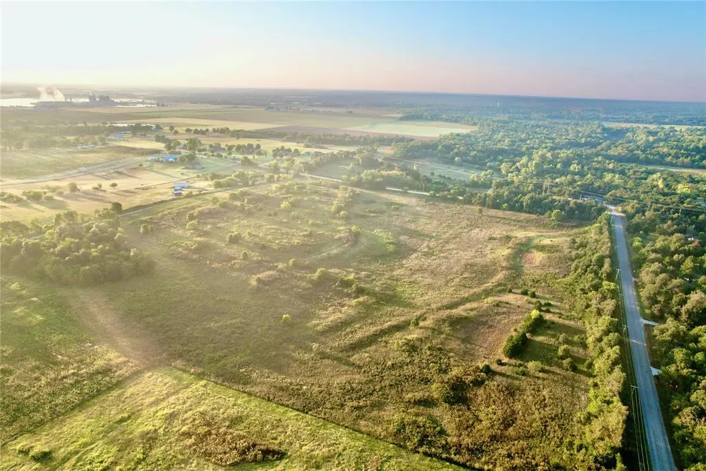 Photo 32 — 004 N Peebly Road, Harrah, OK 73045