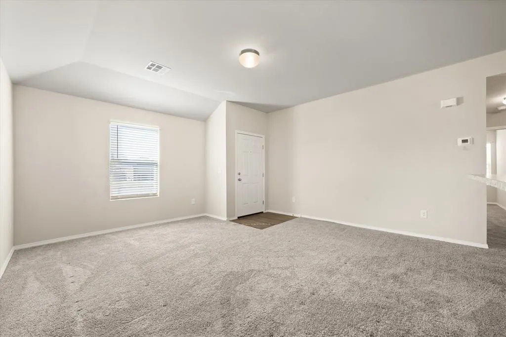 Photo 6 — 1521 NW 112th Street, Oklahoma City, OK 73114