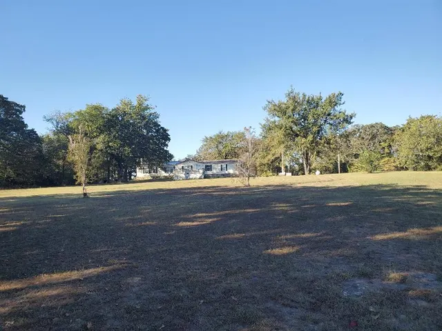 Photo 4 — 99148 N 3740 Road, Okemah, OK 74859
