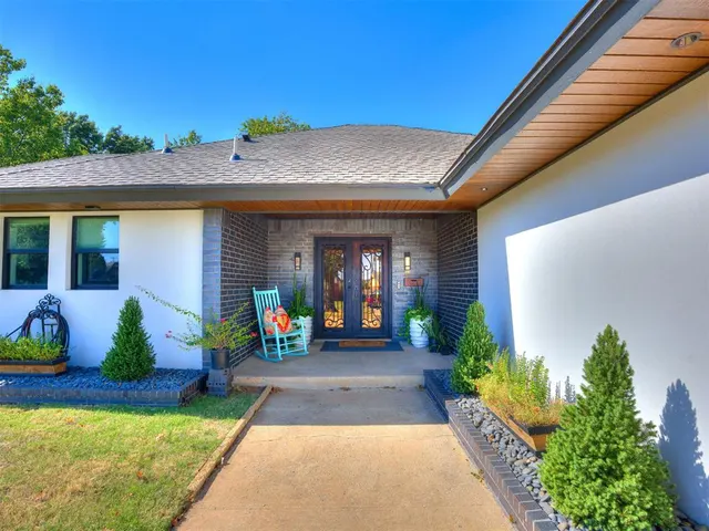 Front exterior — 6425 N Harvard Avenue, Oklahoma City, OK 73132