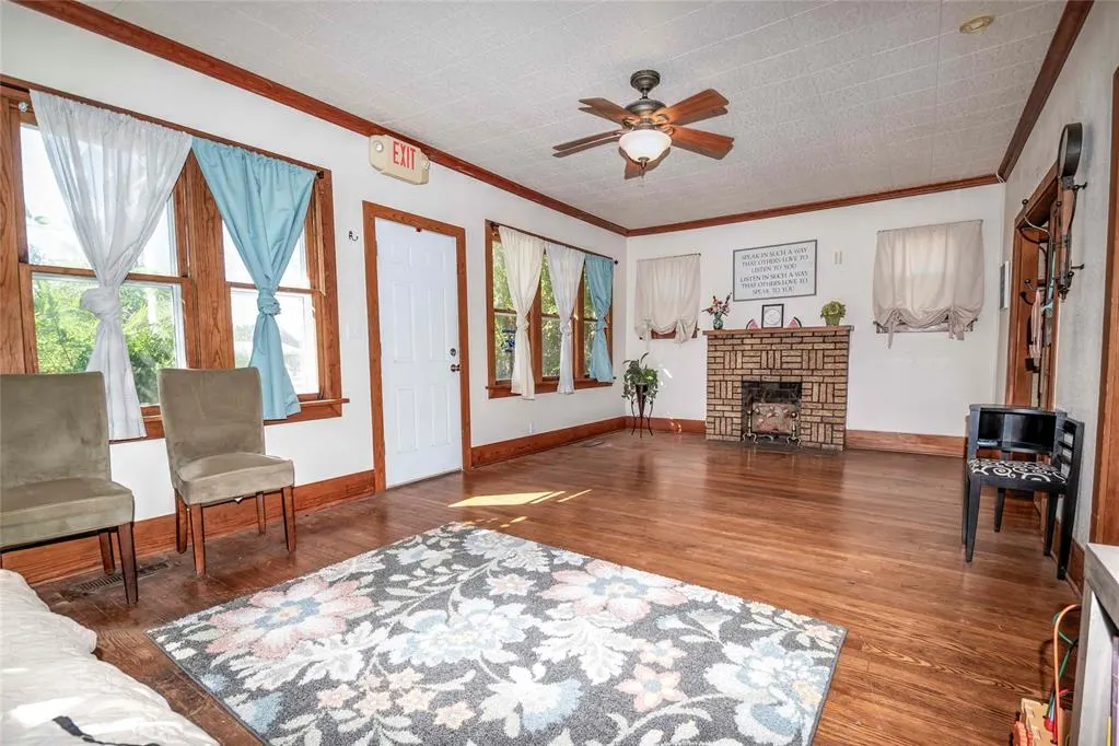 Photo 15 — 912 E 1st Street, Chandler, OK 74834