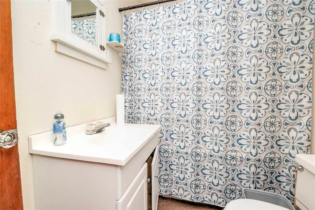 Photo 26 — 912 E 1st Street, Chandler, OK 74834