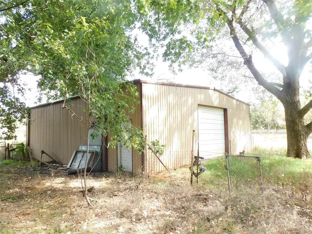 Photo 7 — 2317 W Keens Drive, Mustang, OK 73064