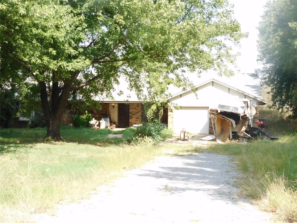 Photo 8 — 2317 W Keens Drive, Mustang, OK 73064