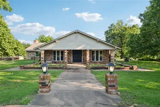 Sold home at 9850 E Maguire Road