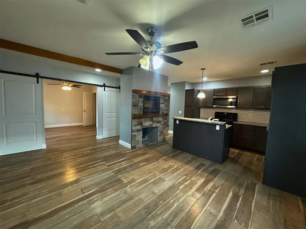 Photo 6 — 1628 NE 12th Street, Oklahoma City, OK 73117