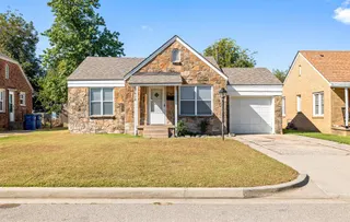 Sold home at 1012 S Ellison Avenue
