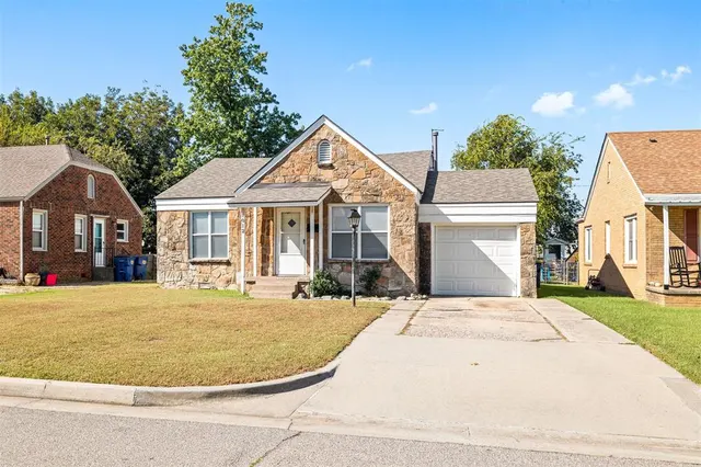 Photo 3 — 1012 S Ellison Avenue, El Reno, OK 73036