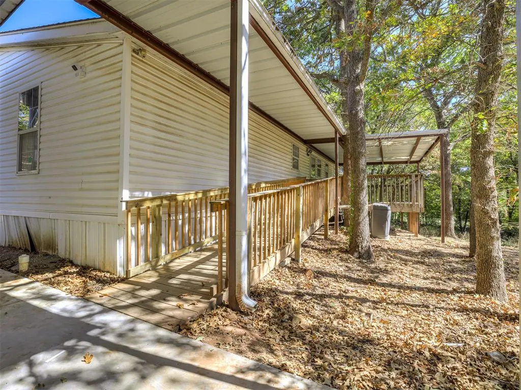 Photo 2 — 2909 Westwood Lane, Luther, OK 73054