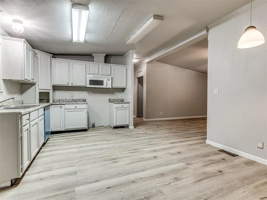 Photo 13 — 2909 Westwood Lane, Luther, OK 73054