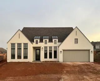 Sold home at 5613 NW 157th Street
