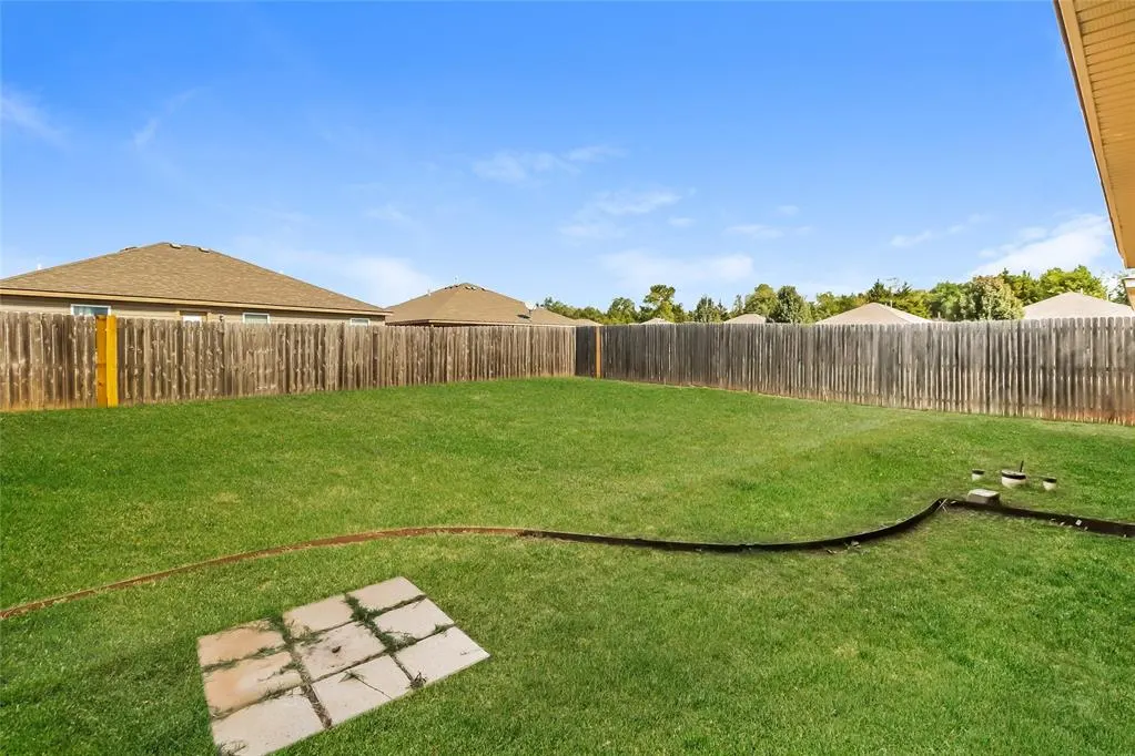 Photo 11 — 707 NE 20th Terrace, Newcastle, OK 73065