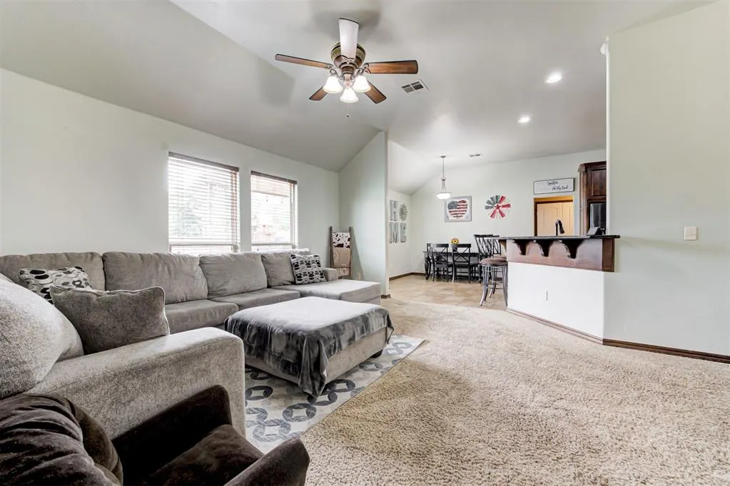 Photo 9 — 1109 N Doris Avenue, Newcastle, OK 73065