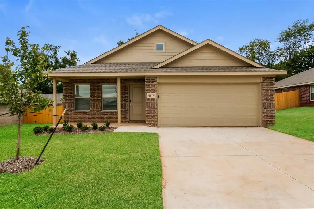 Front exterior — 9016 SW 20th Street, Mustang, OK 73128