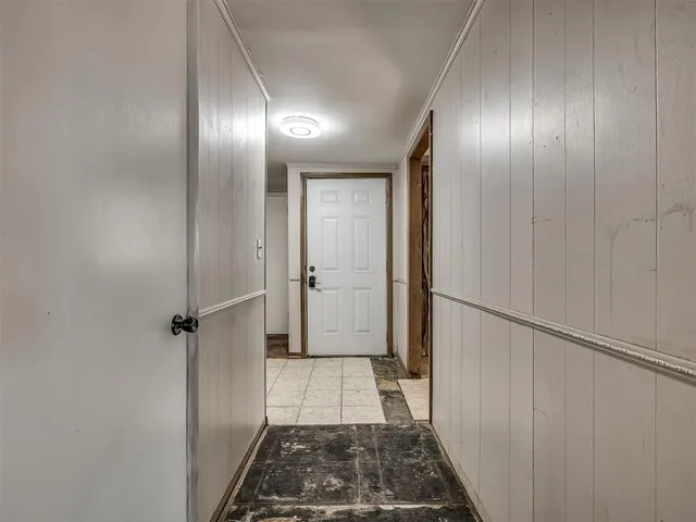 Photo 4 — 1025 W Fox Street, Tahlequah, OK 74464