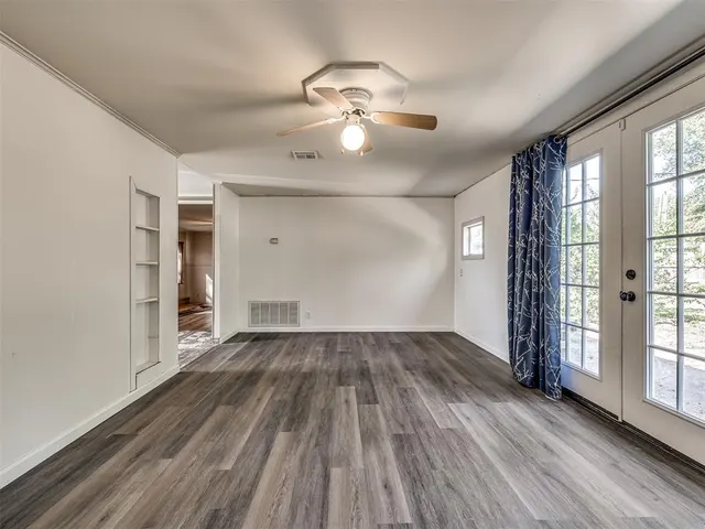 Photo 6 — 1025 W Fox Street, Tahlequah, OK 74464