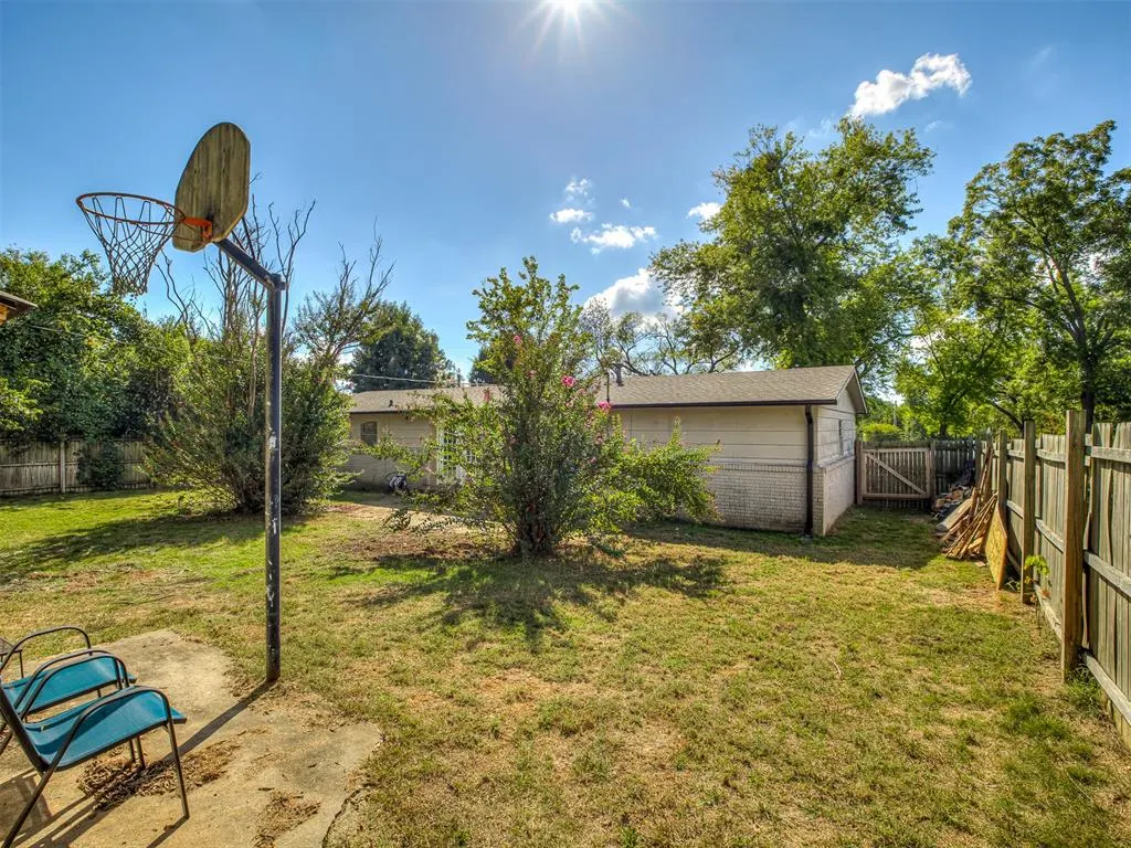 Photo 30 — 1025 W Fox Street, Tahlequah, OK 74464