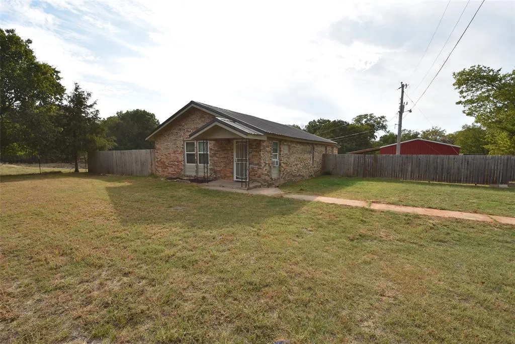 Front exterior — 12489 NS 3510 Road, Seminole, OK 74868